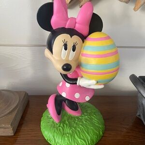 Disney-Set of 2-Mickey & Minnie Mouse Easter Figurines. New